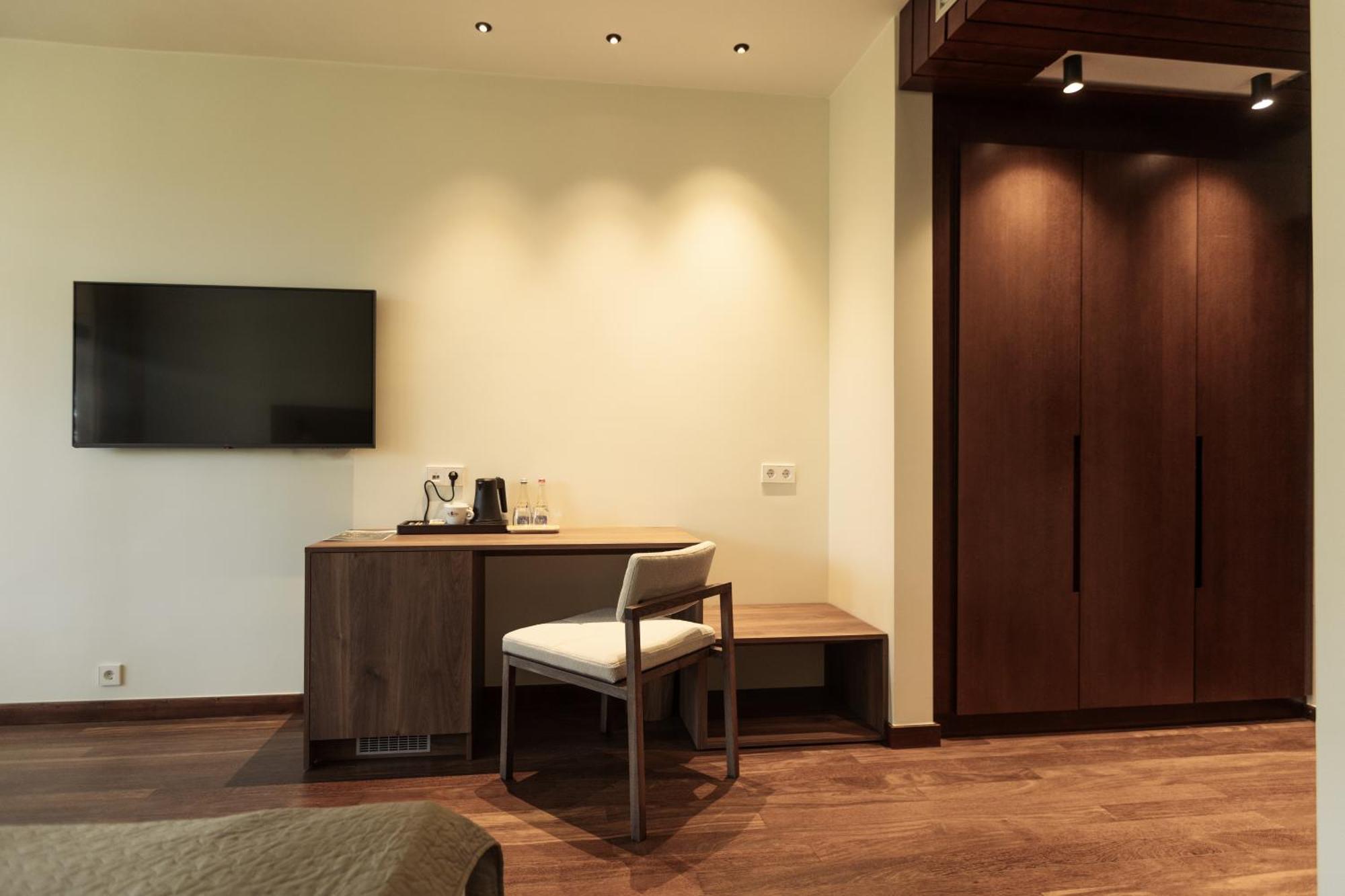 Belvilis Hotel Молетай Екстер'єр фото