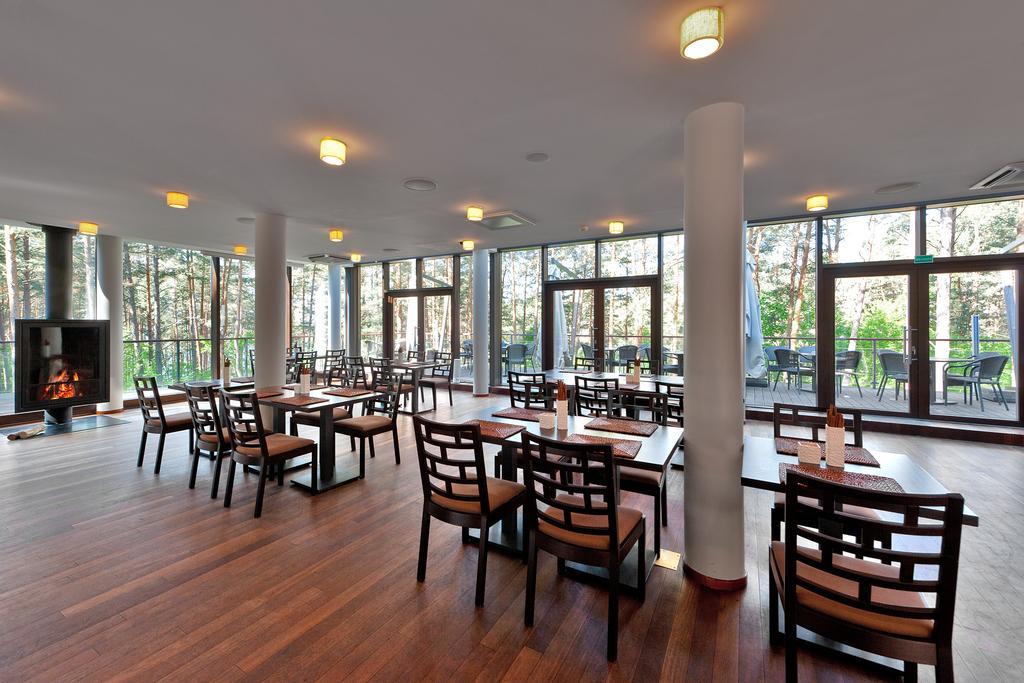 Belvilis Hotel Молетай Екстер'єр фото